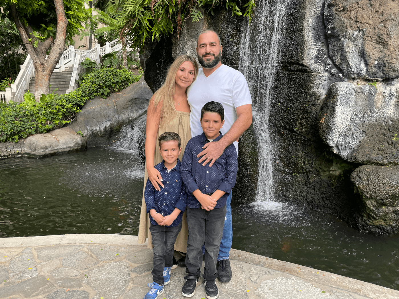 Steve Nazari with his family